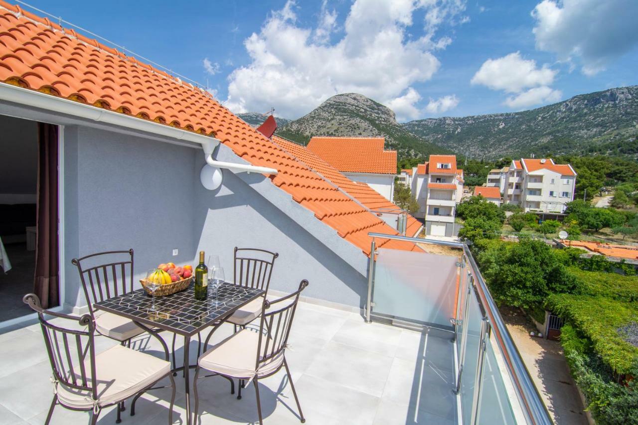 Apartments Sara 4 Bol Luaran gambar